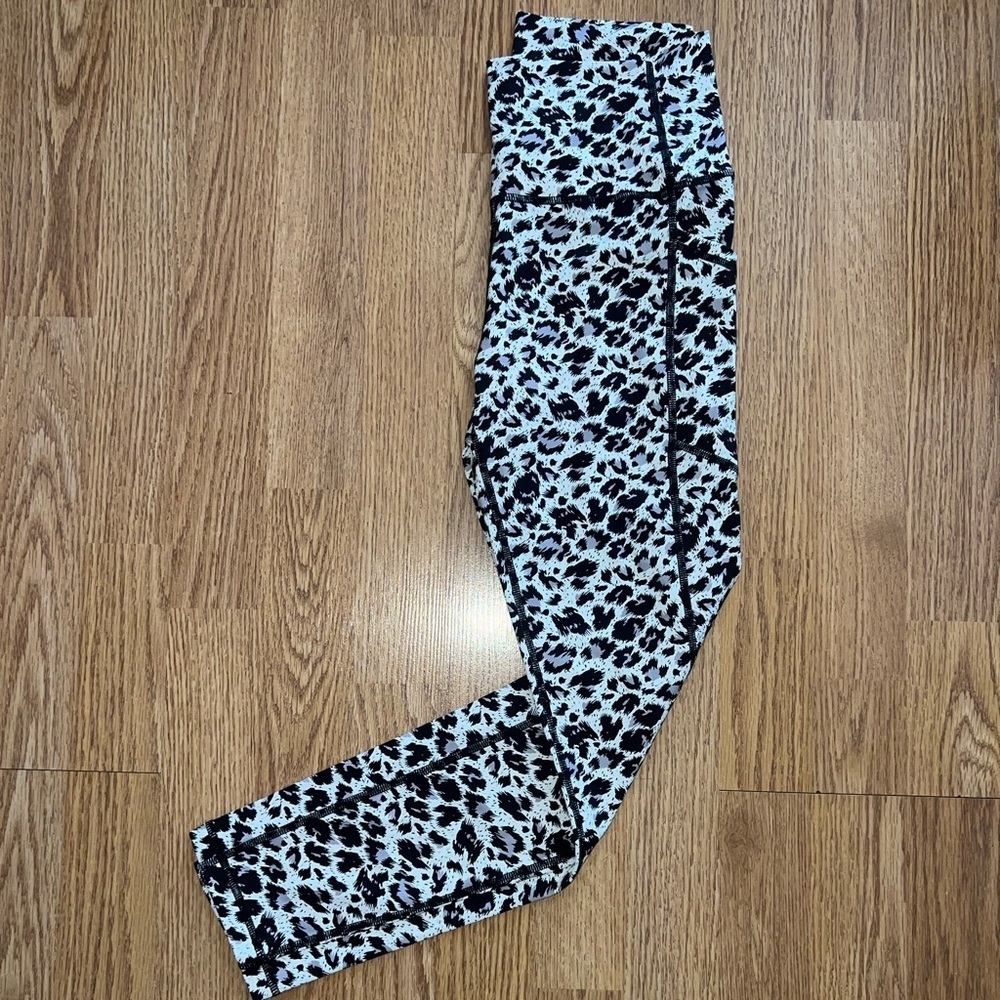 ZYIA Leggings